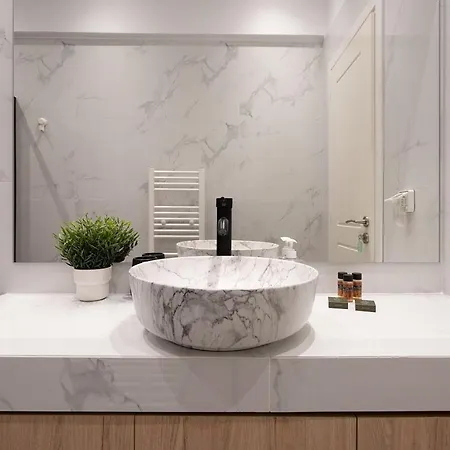 Liv - Cozy Urban In Pagrati Athens