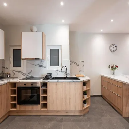 Apartment Liv - Cozy Urban In Pagrati *