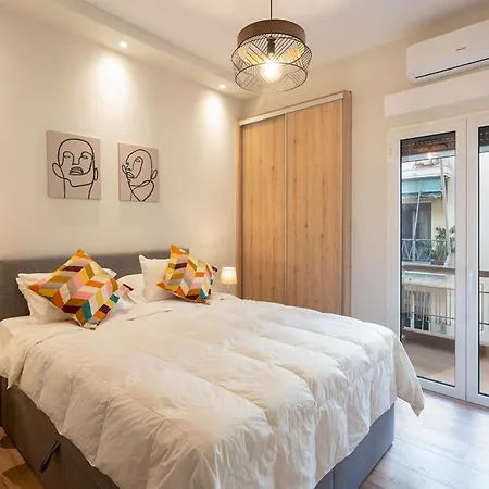 Liv - Cozy Urban In Pagrati * Athens