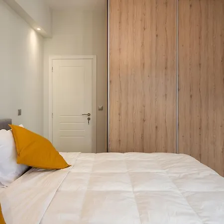Apartment Liv - Cozy Urban In Pagrati *