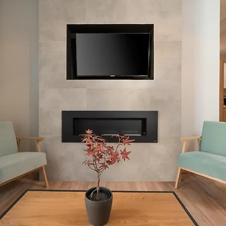 Apartment Liv - Cozy Urban In Pagrati